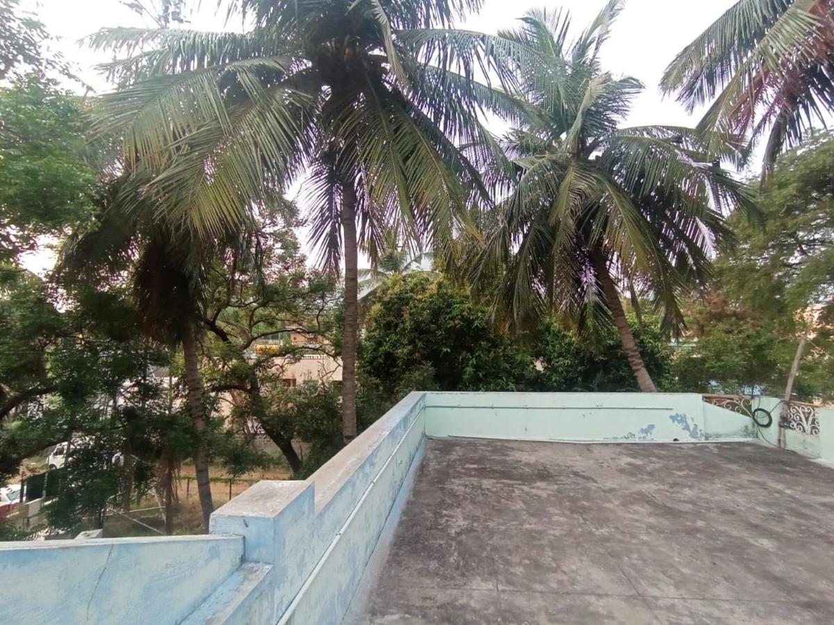 Sri Shankaraa Guest House Tiruvannāmalai Exteriér fotografie